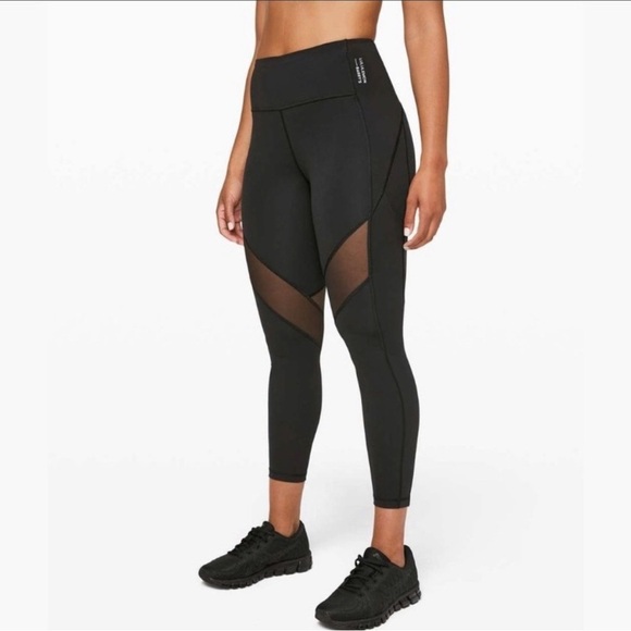 Lululemon Stronger as One Tight 25" *lululemon X Barrys - Picture 1 of 11